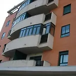 Roxy 1
